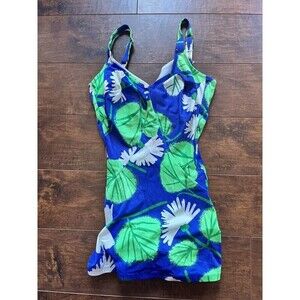 Vintage NWT Deadstock Bali 78 Beachie One Piece Swimsuit Size 34C